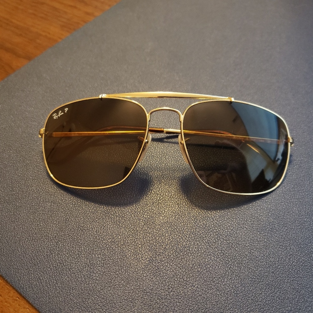 Raybans Polarized (Gold)